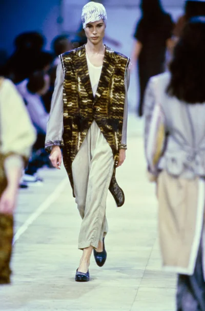 Look 90